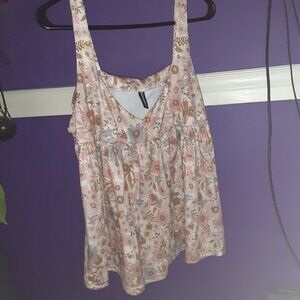 BOHO Floral Just Fashion Now top